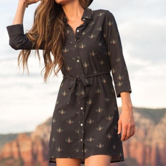 Marine Layer Dresses & Skirts - Marine Layer Desert print Zoey Dress